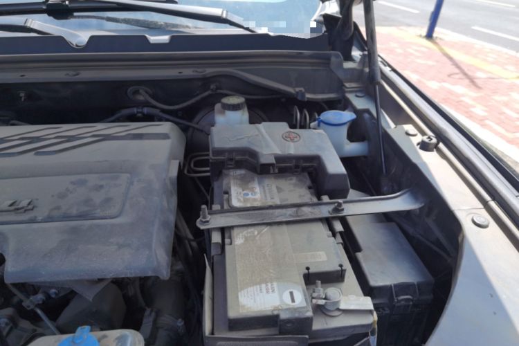 Used Great Wall Poer 2024 2.4T Commercial Version Automatic Diesel 4x4 Elite Edition Engine Bay Left