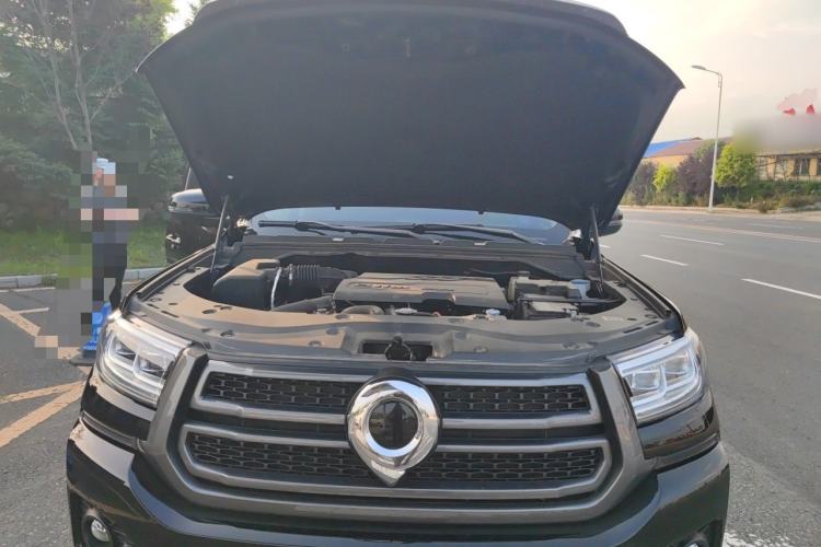 Used Great Wall Poer 2024 2.4T Passenger Version Automatic Diesel 4x4 Comfort Trim Engine Bay