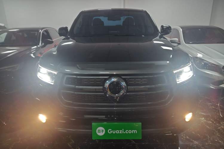 Used Great Wall Poer 2024 2.4T Passenger Version Automatic Diesel 4x4 Comfort Trim Exterior 1