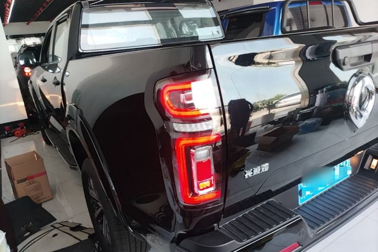 Used Great Wall Poer 2024 2.4T Passenger Version Automatic Diesel Two-Wheel Drive Comfort Edition Exterior 2