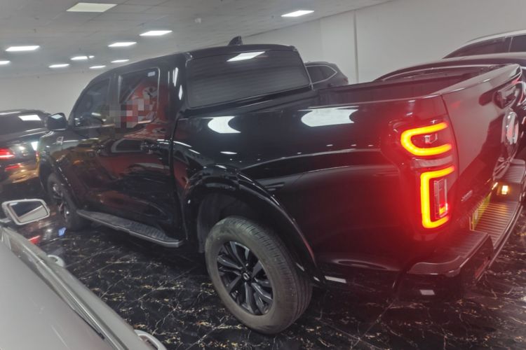 Used Great Wall Poer 2024 2.4T Passenger Version Automatic Diesel 4x4 Comfort Trim Exterior 3