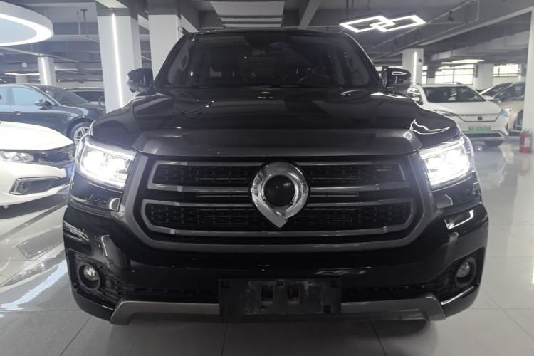 Used Great Wall Poer 2024 2.4T Passenger Version Automatic Diesel 4x4 Comfort Trim Front