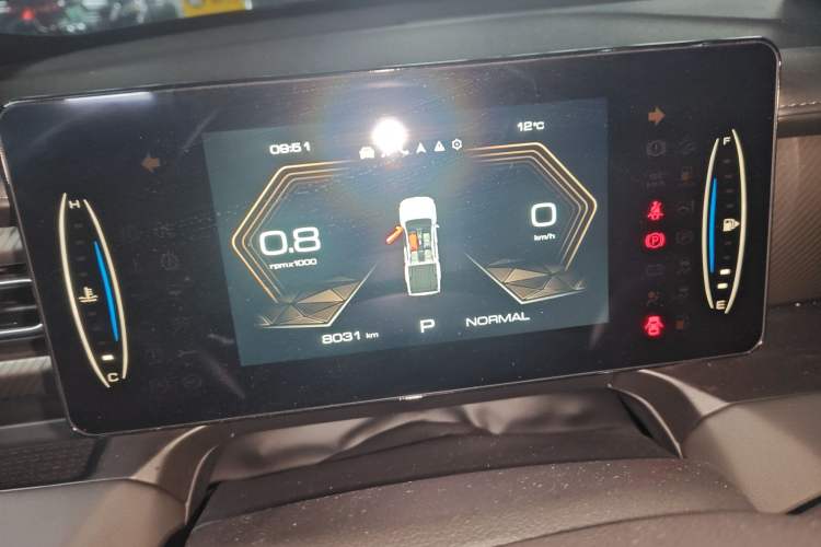 Used Great Wall Poer 2024 2.4T Passenger Version Automatic Diesel 4x4 Comfort Trim Instrument Cluster