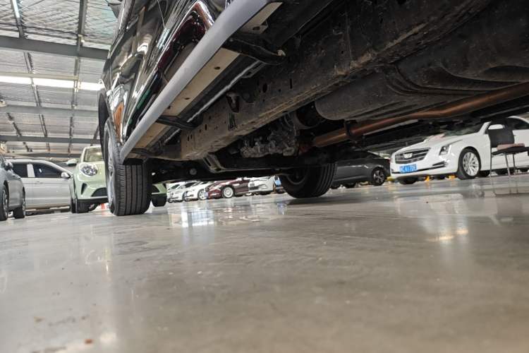 Used Great Wall Poer 2024 2.4T Commercial Version Automatic Diesel 4x4 Elite Edition Left Side Sill