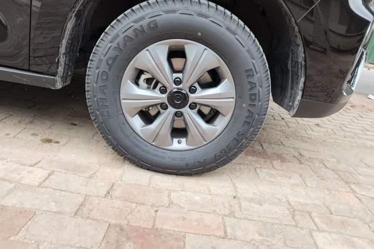 Used Great Wall Poer 2024 2.4T Commercial Version Automatic Diesel 4x4 Elite Edition Right Front Wheel Hub