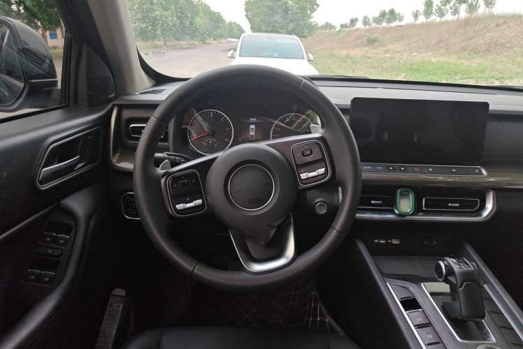Used Great Wall Poer 2024 2.4T Commercial Version Automatic Diesel Two-Wheel Drive Elite Edition Steering Wheel