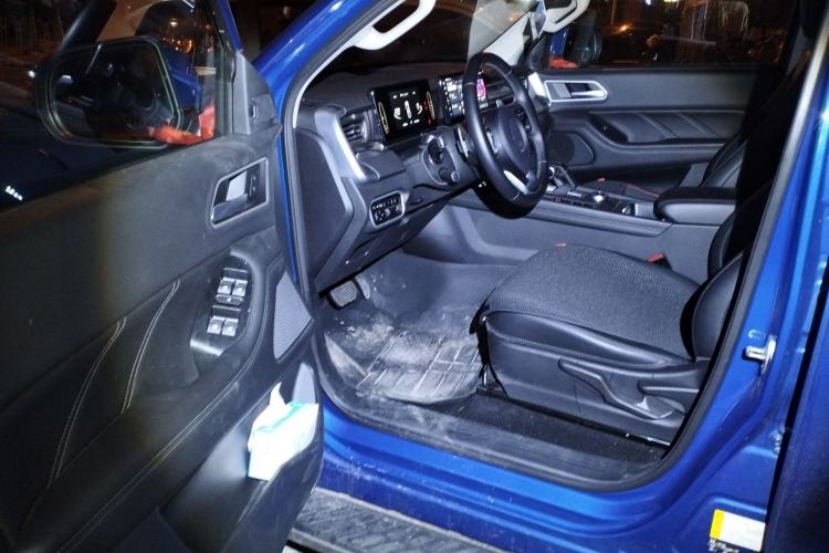 Used Great Wall Poer 2024 2.4T Passenger Version Automatic Diesel 4x4 Comfort Trim Driver Seat