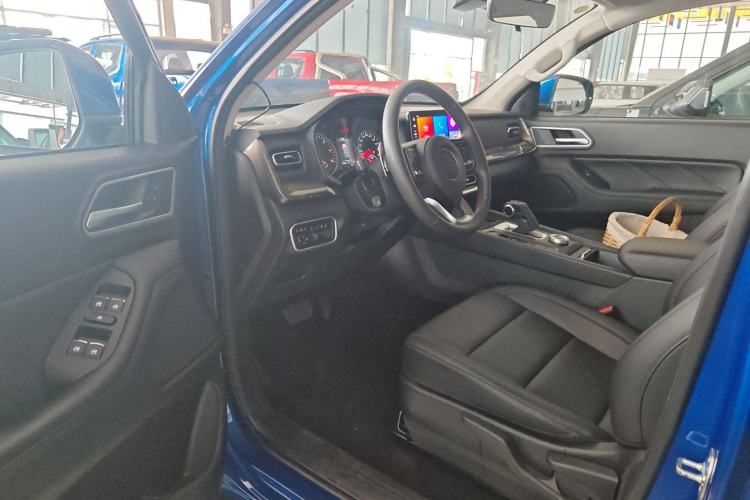 Used Great Wall Poer 2024 2.4T Commercial Version Automatic Diesel 4x4 Elite Edition Interior 2
