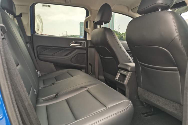 Used Great Wall Poer 2024 2.4T Commercial Version Automatic Diesel Two-Wheel Drive Elite Edition Interior 8