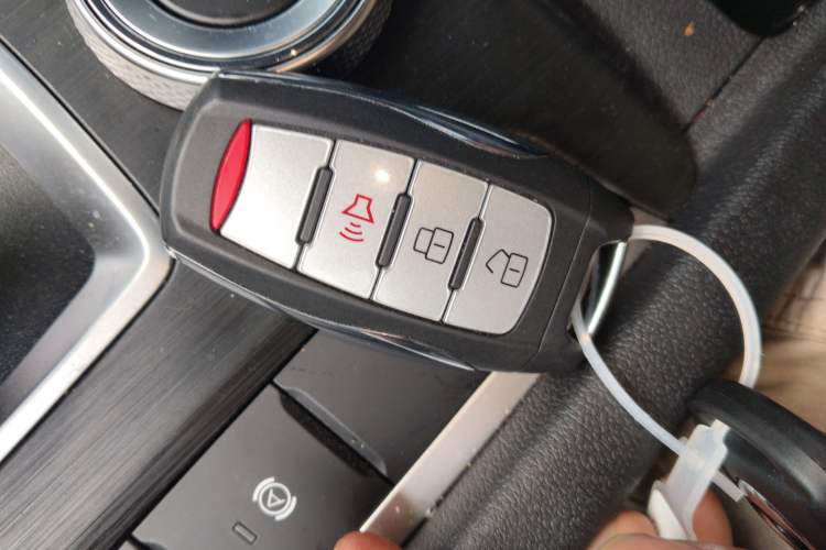 Used Great Wall Poer 2024 2.4T Commercial Version Automatic Diesel Two-Wheel Drive Elite Edition Interior 1