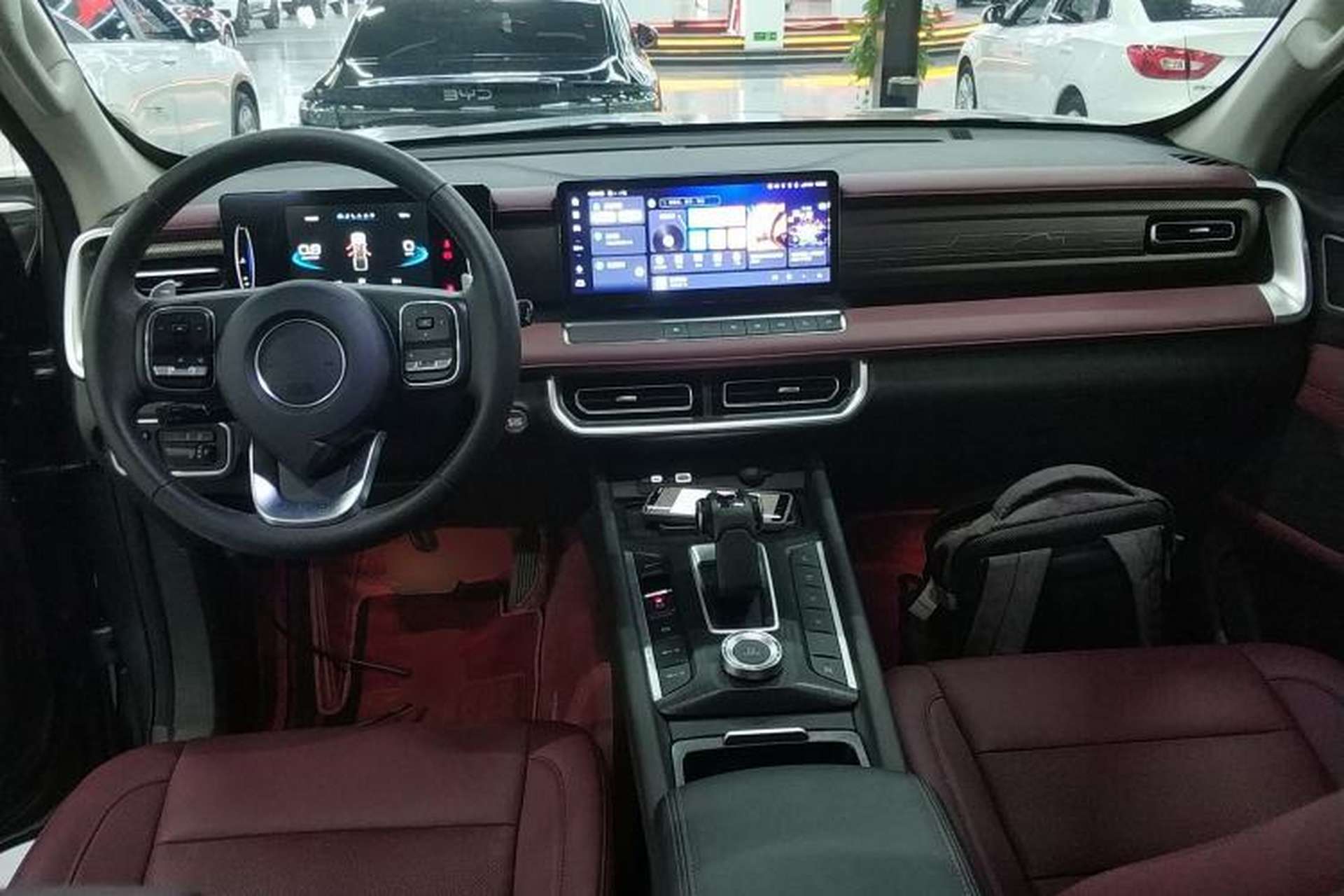 Used Great Wall Poer 2024 2.4T Off-Road Edition Automatic Diesel 4x4 Advanced Version Interior 2