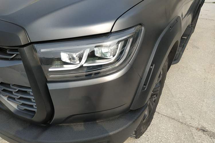 Used Great Wall Poer 2024 2.4T Off-Road Edition Automatic Diesel 4x4 Advanced Version Left Front Headlight