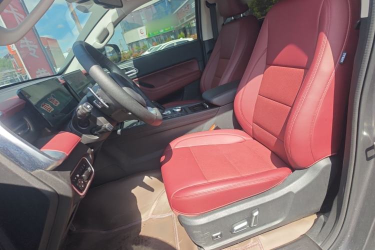 Used Great Wall Poer 2024 2.4T Off-Road Edition Automatic Diesel 4x4 Advanced Version Left Front Seat