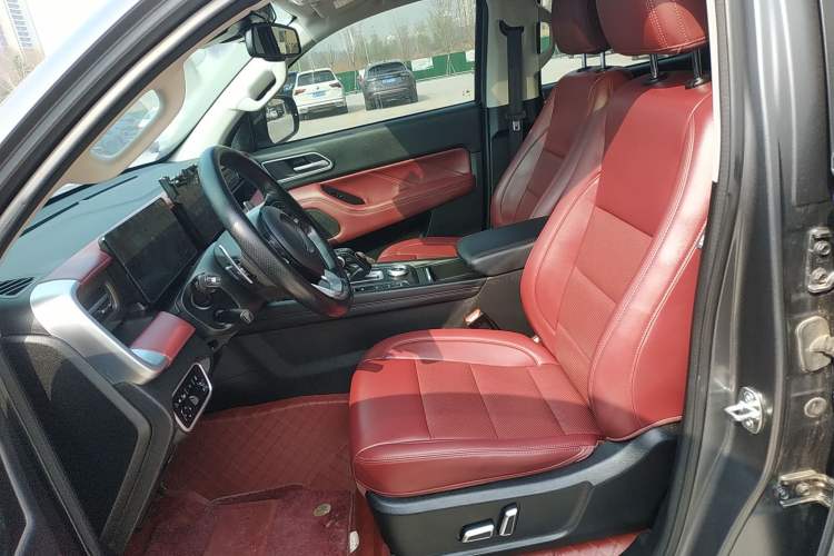 Used Great Wall Poer 2024 2.4T Off-Road Edition Automatic Diesel 4x4 Advanced Version Left Front Seat