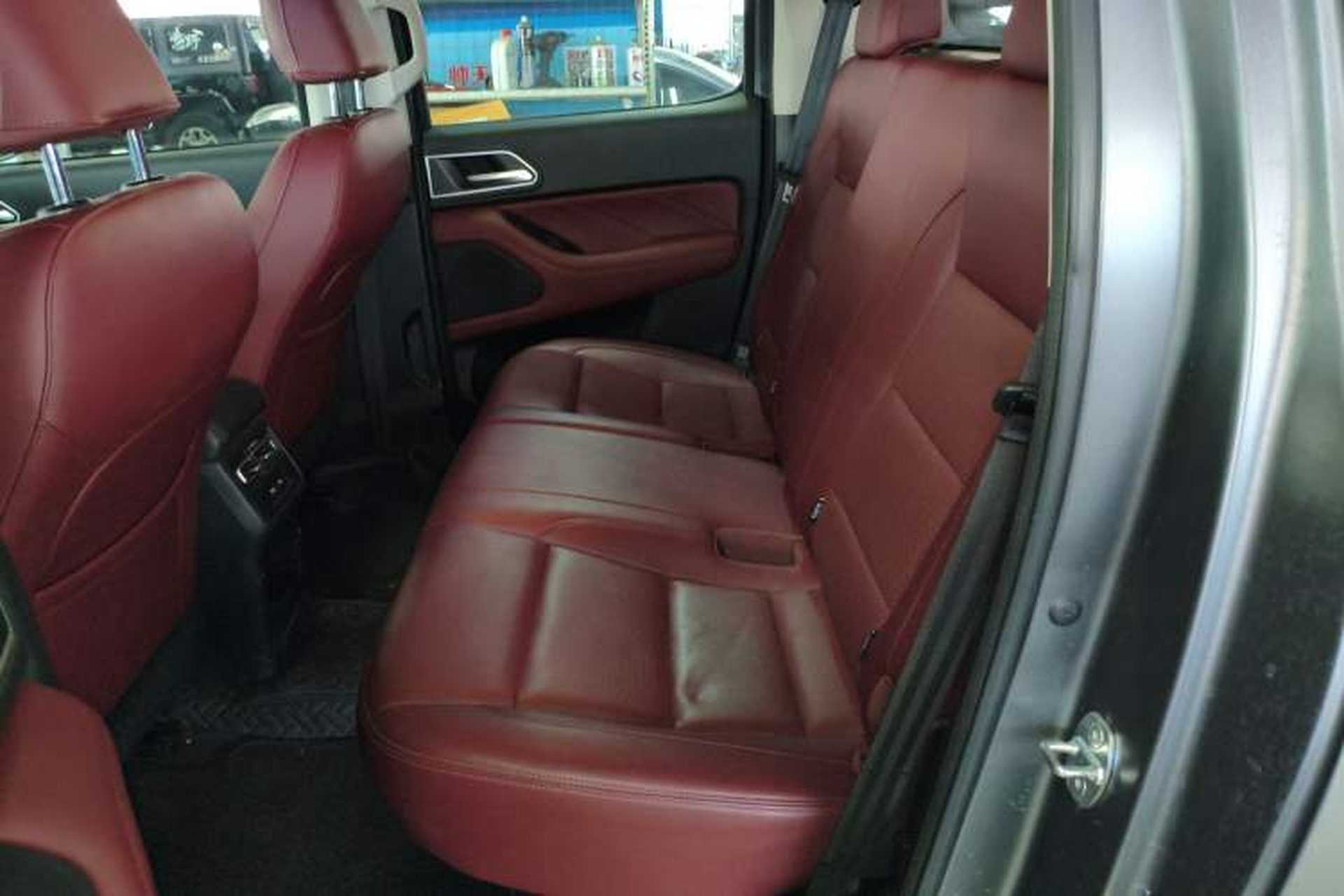 Used Great Wall Poer 2024 2.4T Off-Road Edition Automatic Diesel 4x4 Advanced Version Left Rear Seat