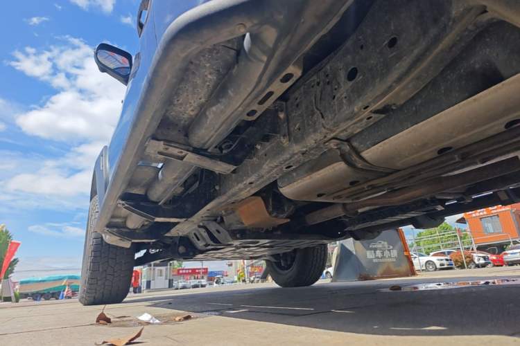 Used Great Wall Poer 2024 2.4T Off-Road Edition Automatic Diesel 4x4 Advanced Version Left Side Sill