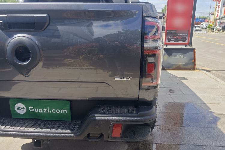 Used Great Wall Poer 2024 2.4T Off-Road Edition Automatic Diesel 4x4 Advanced Version Right Rear Taillight