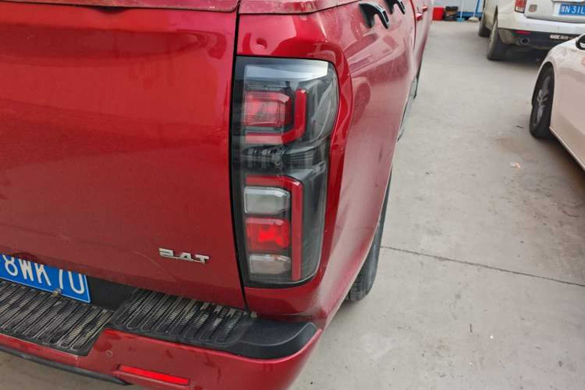 Used Great Wall Poer 2024 2.4T Commercial Version Automatic Diesel 4x4 Elite Edition Right Rear Taillight