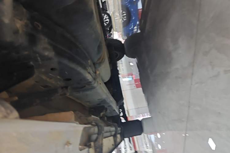 Used Great Wall Poer 2024 2.4T Commercial Version Automatic Diesel Two-Wheel Drive Elite Edition Left Side Sill