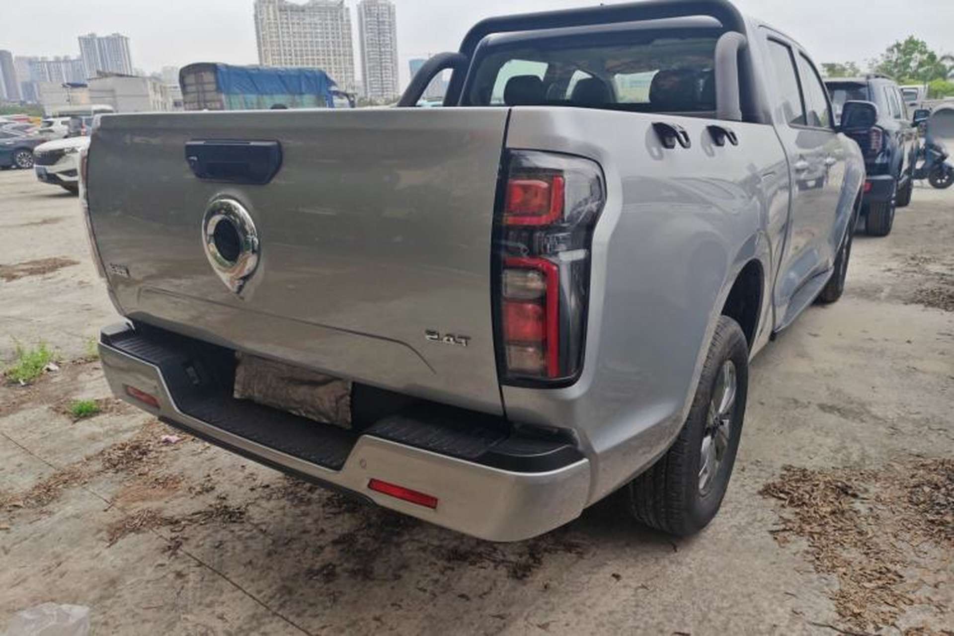 Used Great Wall Poer 2024 2.4T Commercial Version Automatic Diesel 4x4 Elite Edition Rear Right 45 Deg