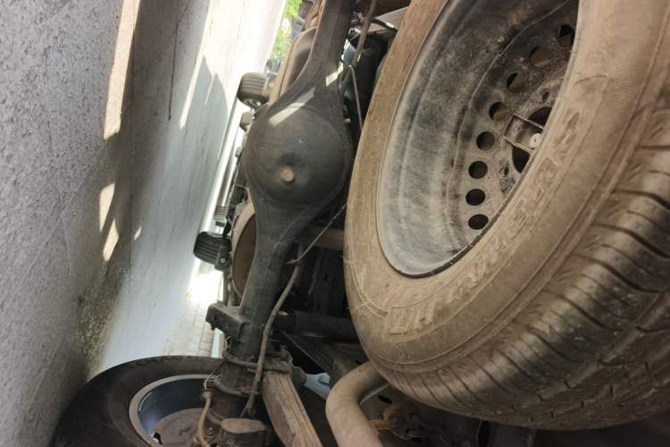 Used Great Wall Poer 2024 2.4T Commercial Version Automatic Diesel 4x4 Elite Edition Chassis Rear