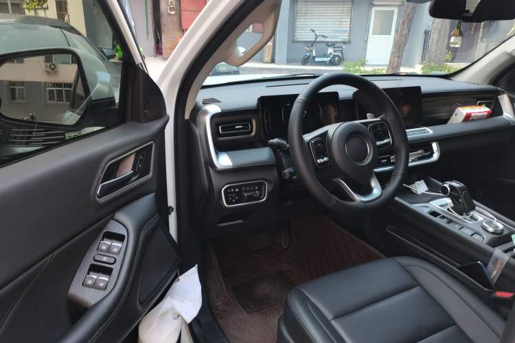 Used Great Wall Poer 2024 2.4T Passenger Version Automatic Diesel 4x4 Comfort Trim Driver Seat
