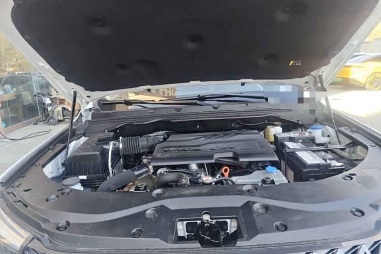 Used Great Wall Poer 2024 2.4T Commercial Version Automatic Diesel 4x4 Elite Edition Engine Bay