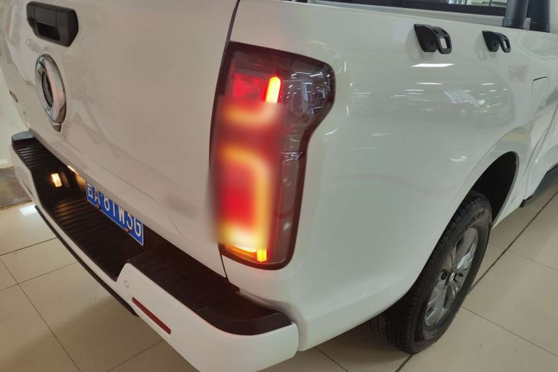 Used Great Wall Poer 2024 2.4T Commercial Version Automatic Diesel 4x4 Elite Edition Exterior 3