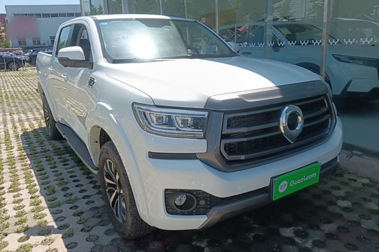 Used Great Wall Poer 2024 2.4T Passenger Version Automatic Diesel 4x4 Comfort Trim Front Right 45 Deg
