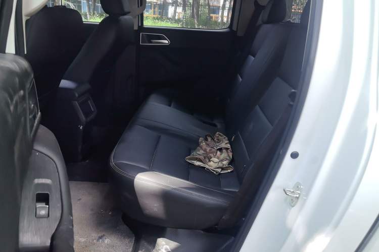 Used Great Wall Poer 2024 2.4T Commercial Version Automatic Diesel Two-Wheel Drive Elite Edition Interior 4