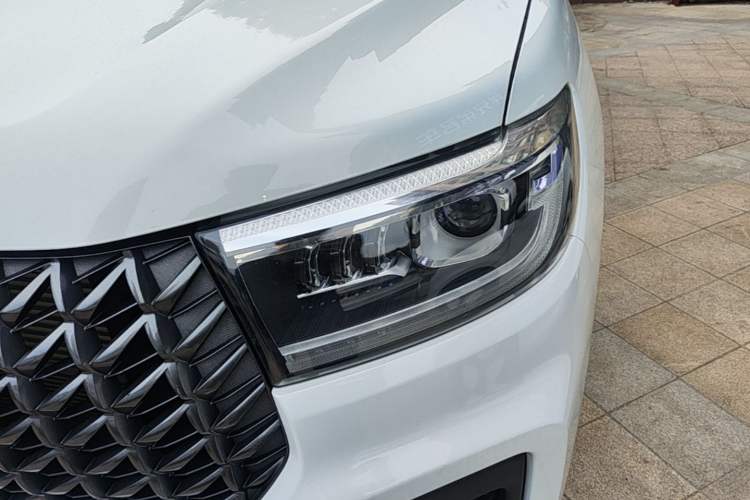 Used Great Wall Poer 2024 2.4T Commercial Version Automatic Diesel 4x4 Elite Edition Left Front Headlight