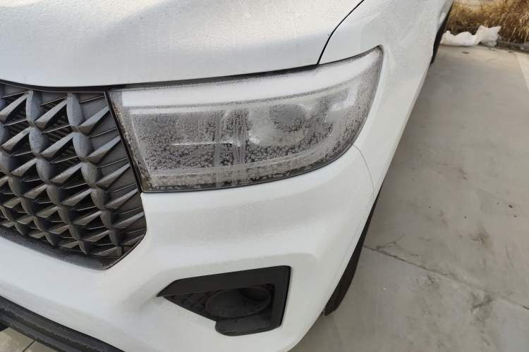 Used Great Wall Poer 2024 2.4T Commercial Version Automatic Diesel Two-Wheel Drive Elite Edition Left Front Headlight