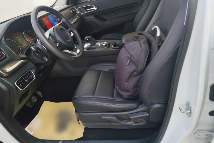 Used Great Wall Poer 2024 2.4T Commercial Version Automatic Diesel Two-Wheel Drive Elite Edition Left Front Seat