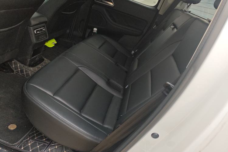 Used Great Wall Poer 2024 2.4T Passenger Version Automatic Diesel 4x4 Comfort Trim Left Rear Seat