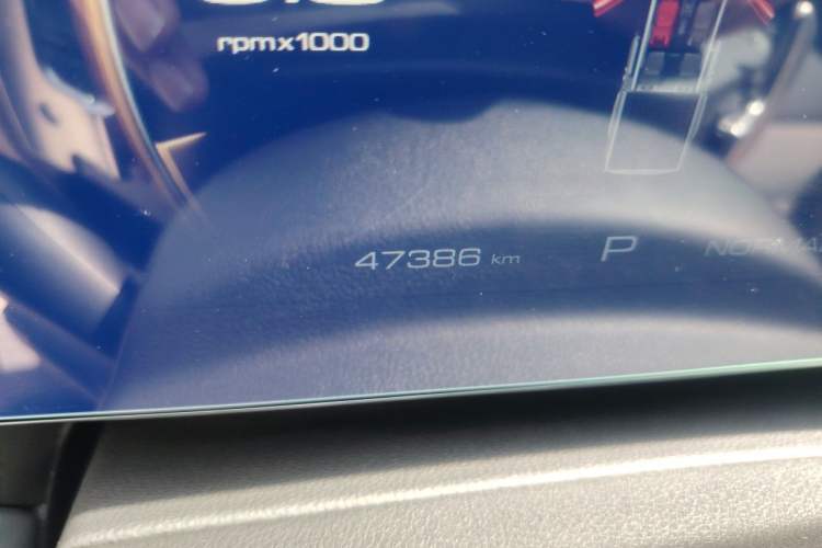 Used Great Wall Poer 2024 2.4T Passenger Version Automatic Diesel 4x4 Comfort Trim Odometer Close Up