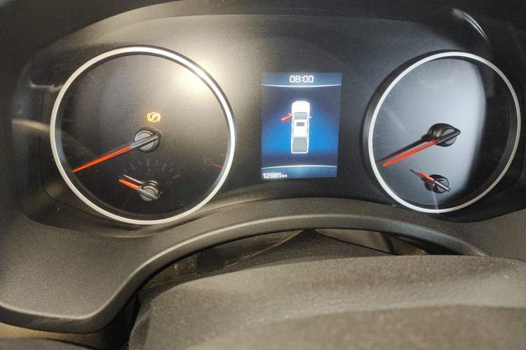 Used Great Wall Poer 2024 2.4T Commercial Version Automatic Diesel 4x4 Elite Edition Odometer Close Up