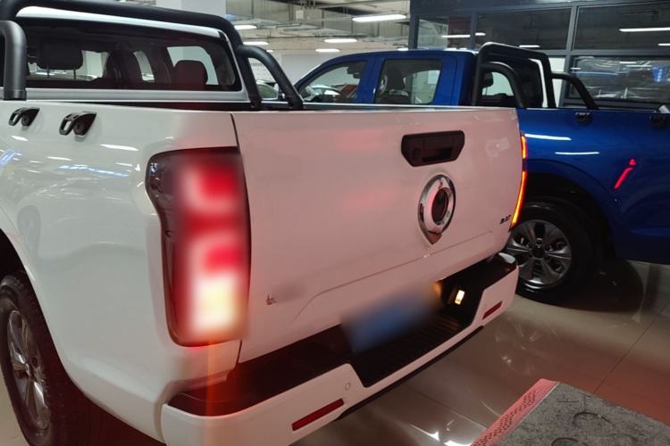 Used Great Wall Poer 2024 2.4T Commercial Version Automatic Diesel 4x4 Elite Edition Rear