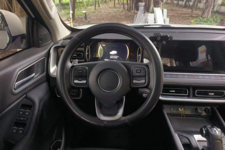 Used Great Wall Poer 2024 2.4T Passenger Version Automatic Diesel 4x4 Comfort Trim Steering Wheel