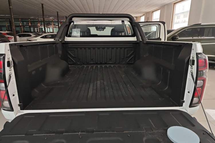 Used Great Wall Poer 2024 2.4T Commercial Version Automatic Diesel Two-Wheel Drive Elite Edition Trunk