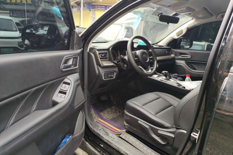 Used Great Wall Poer 2025 2.0T Commercial Pickup Truck Automatic Diesel 4x4 Comfort Edition Driver Seat