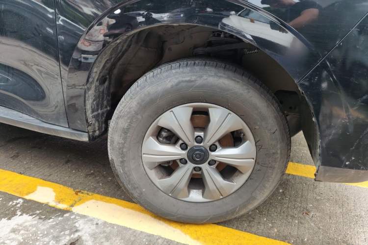 Used Great Wall Poer 2025 2.0T Commercial Pickup Truck Automatic Diesel 4x4 Comfort Edition Right Front Wheel Hub