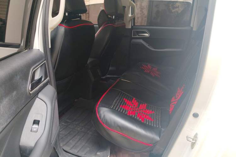 Used Great Wall Poer 2025 2.0T Commercial Pickup Automatic Gasoline 4x4 Comfort Edition Left Rear Seat