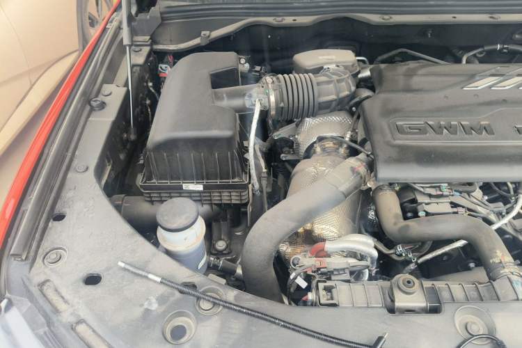 Used Great Wall Poer 2026 Model 2.4T Commercial Pickup Automatic Diesel Four-Wheel-Drive Elite Long-Box Engine Bay Right