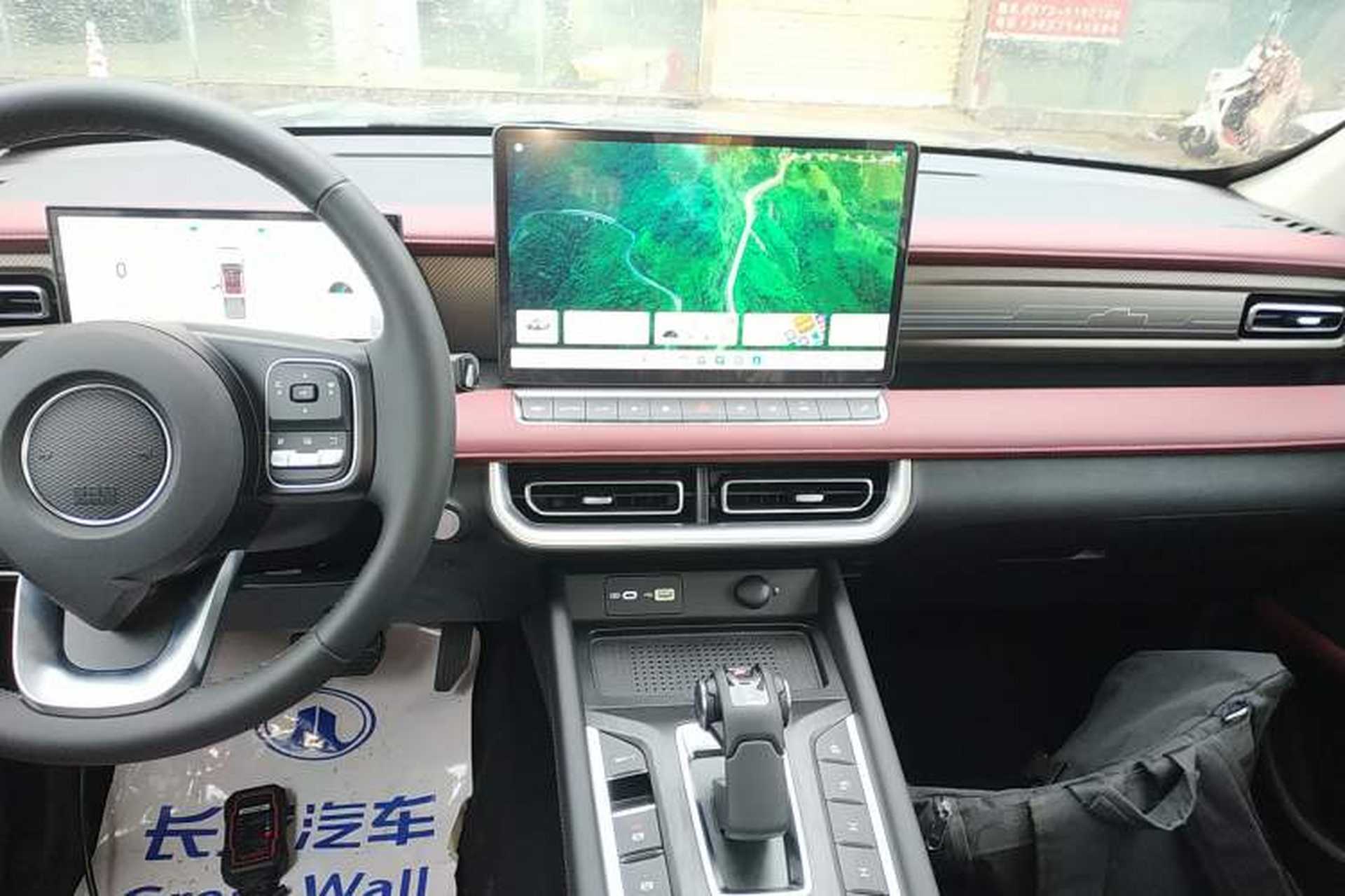 Used Great Wall Poer 2026 Model 2.4T Off-Road Pickup Automatic Diesel Four-Wheel-Drive High-End Version Audio And AC Panel