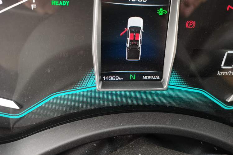 Used Great Wall Poer New Energy 2021 Commercial Edition Leading-Edge Big Double Odometer Close Up