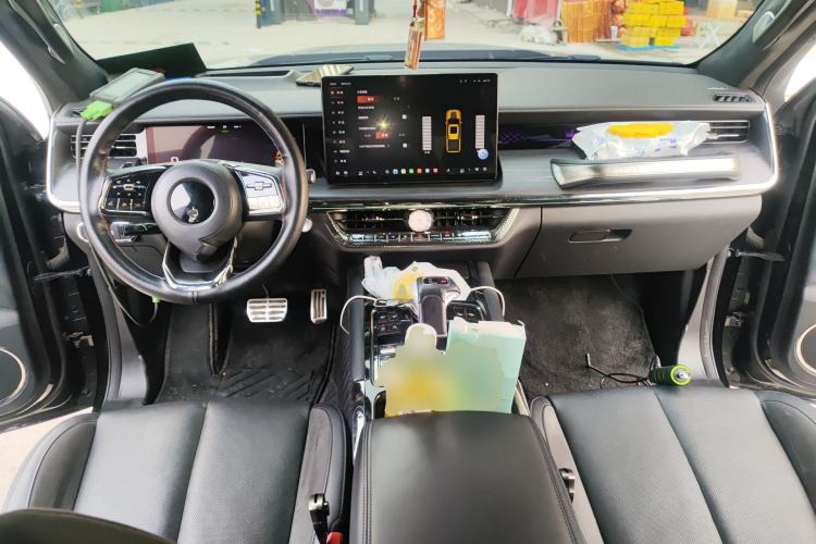 Used Great Wall Shanhai Poer 2023 3.0T V6 Gasoline Performance Edition Center Console