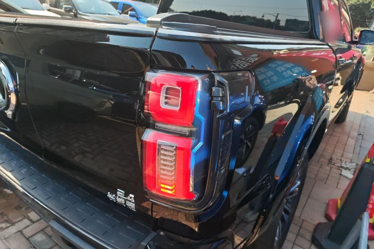 Used Great Wall Shanhai Poer 2023 2.4T Diesel Luxury Edition Exterior 6