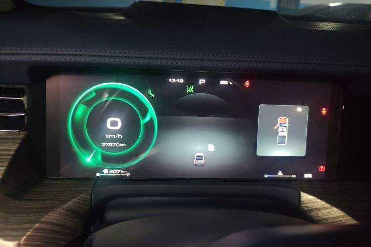 Used Great Wall Shanhai Poer 2023 2.4T Diesel Max-Enjoy Towing Edition Instrument Cluster