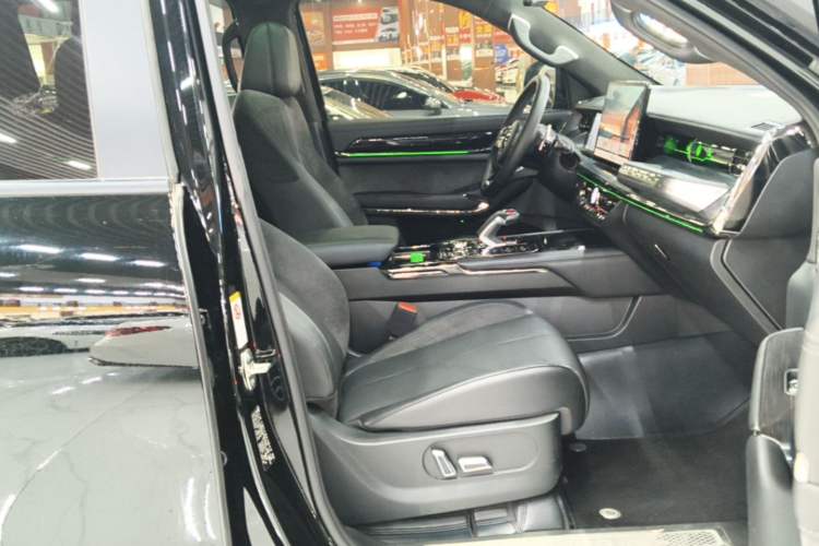 Used Great Wall Shanhai Poer 2023 3.0T V6 Gasoline Performance Edition Right Front Seat