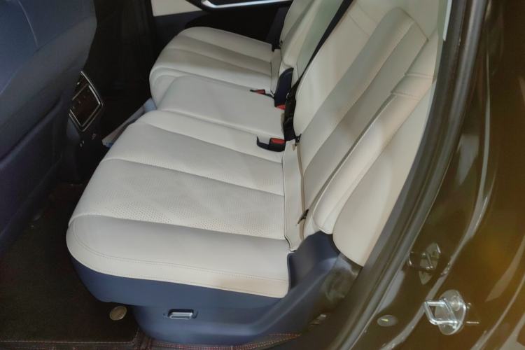 Used Great Wall Shanhai Poer 2023 3.0T V6 Gasoline Extreme Edition Left Rear Seat